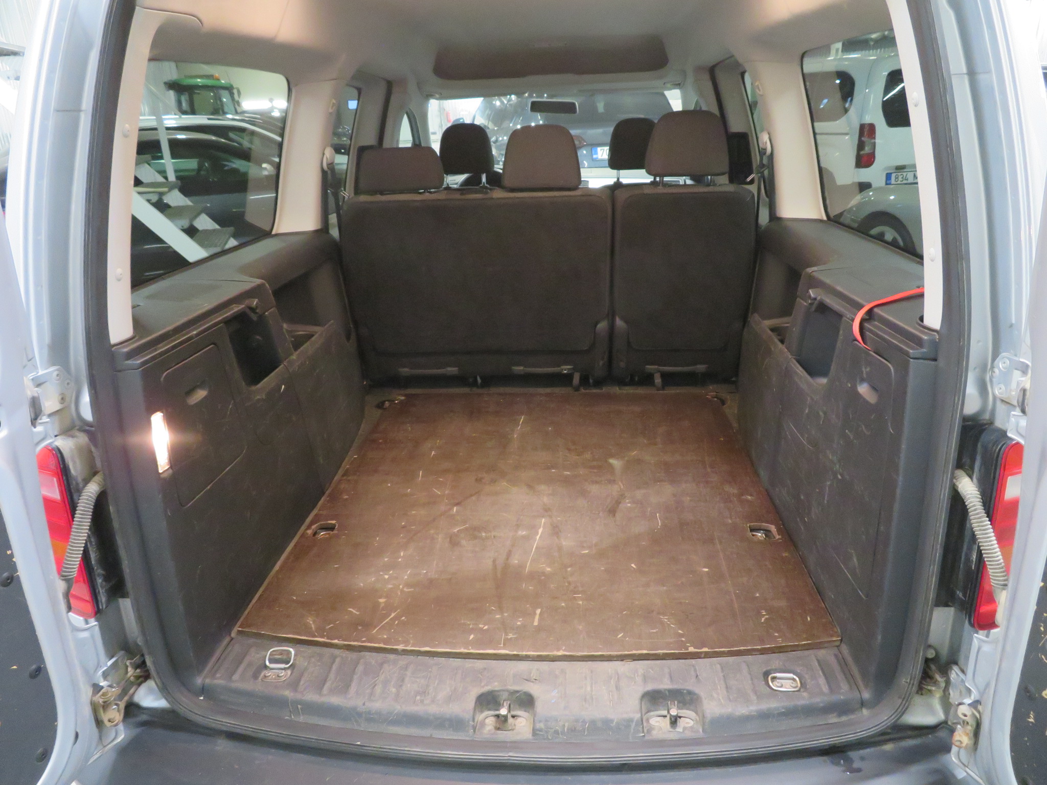 Car: Volkswagen Caddy