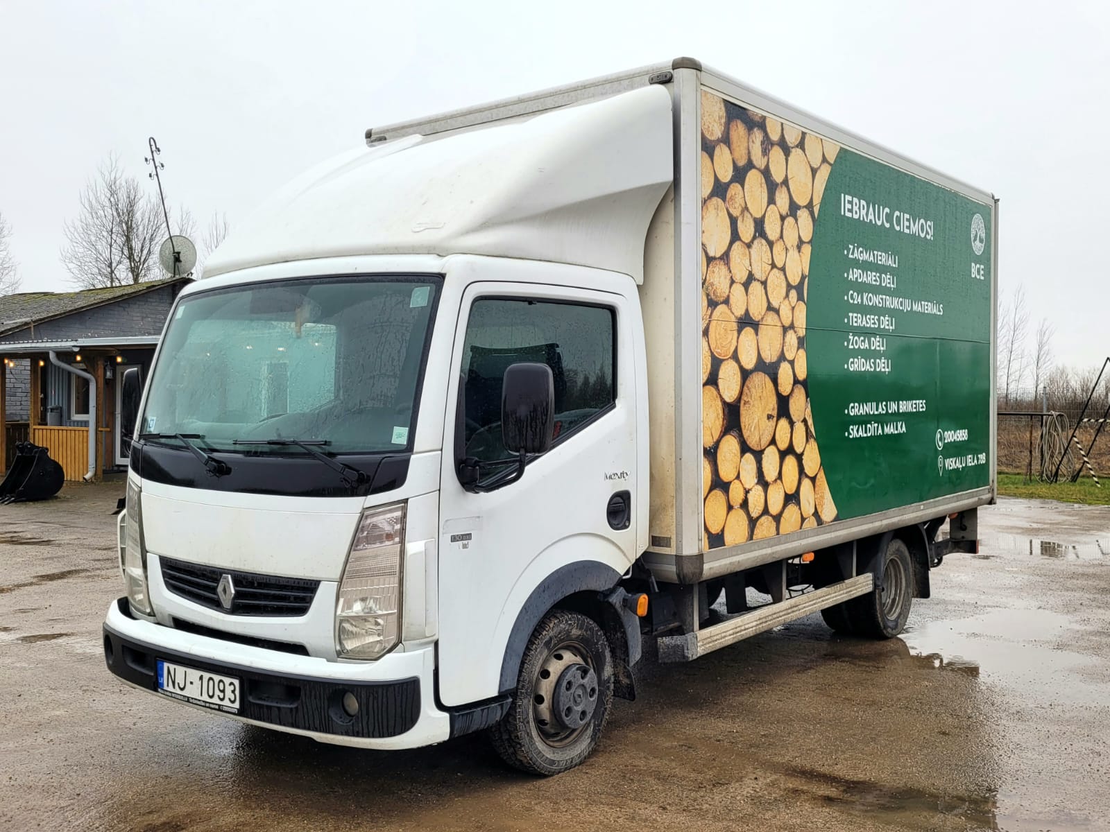 Коммерческий транспорт: Renault Maxity