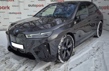 BMW iX xDrive50