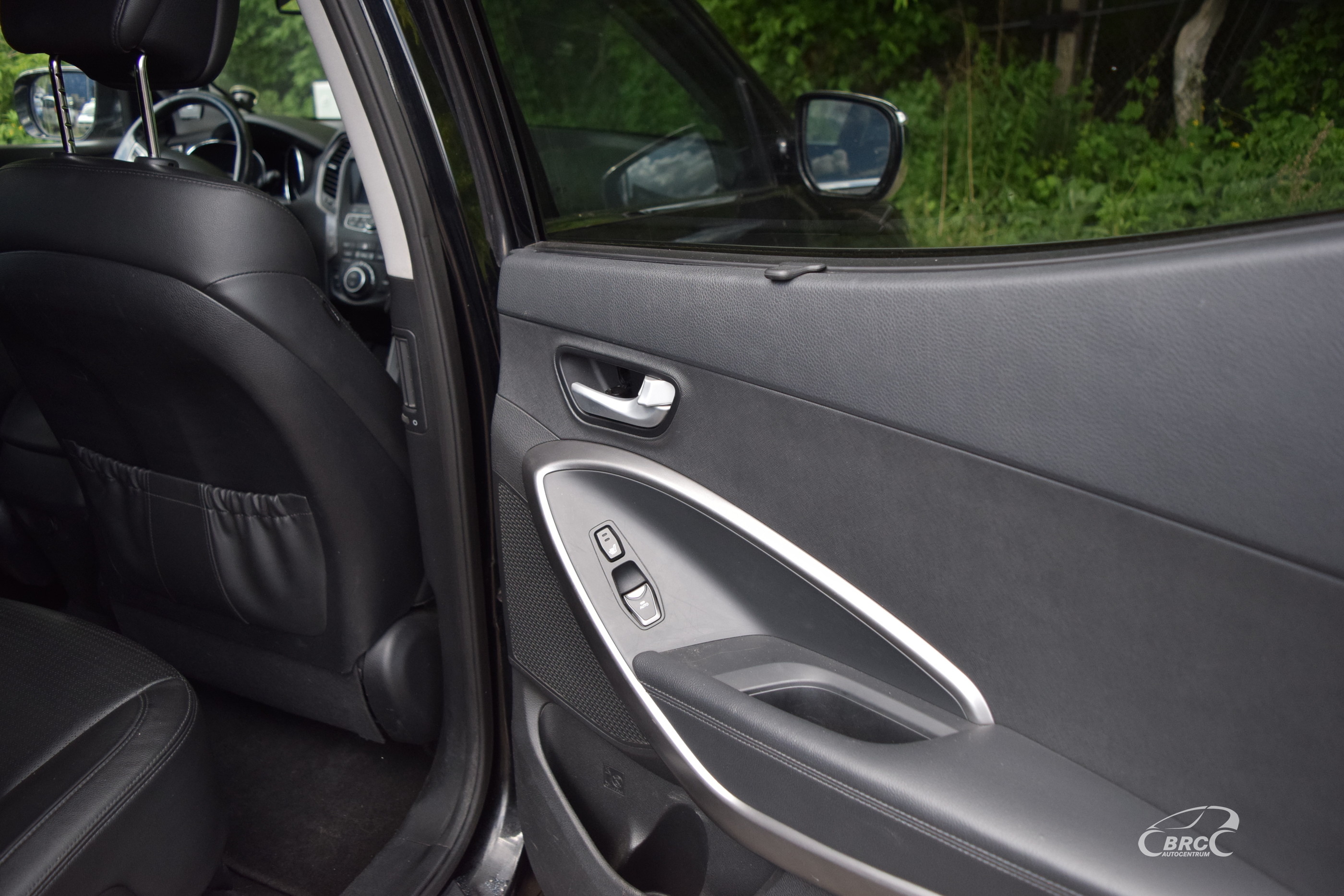 private.leasing.objectsforsale.alt.uniSaleTypeCar Hyundai Santa Fe