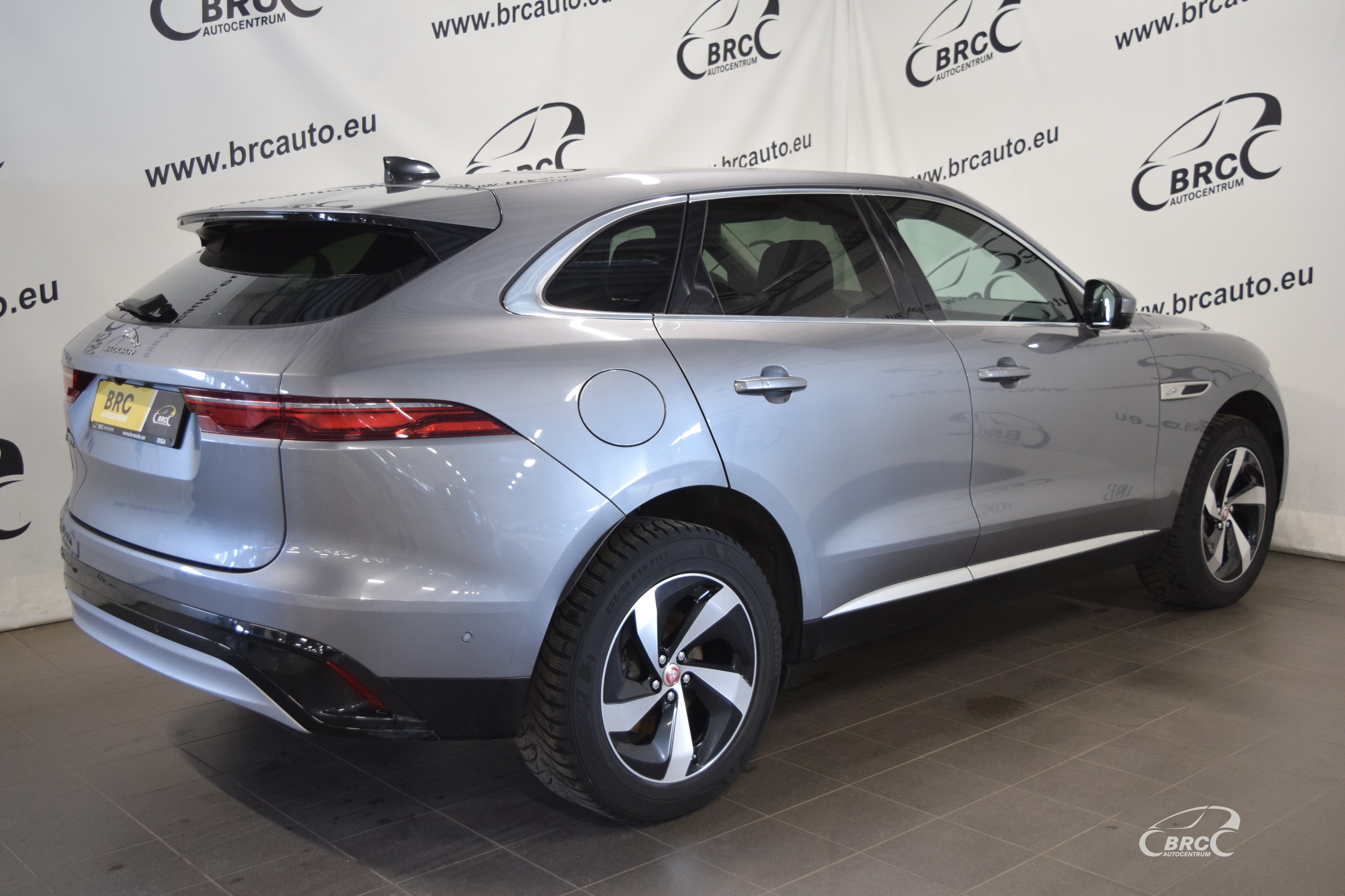 Car: Jaguar F-Pace