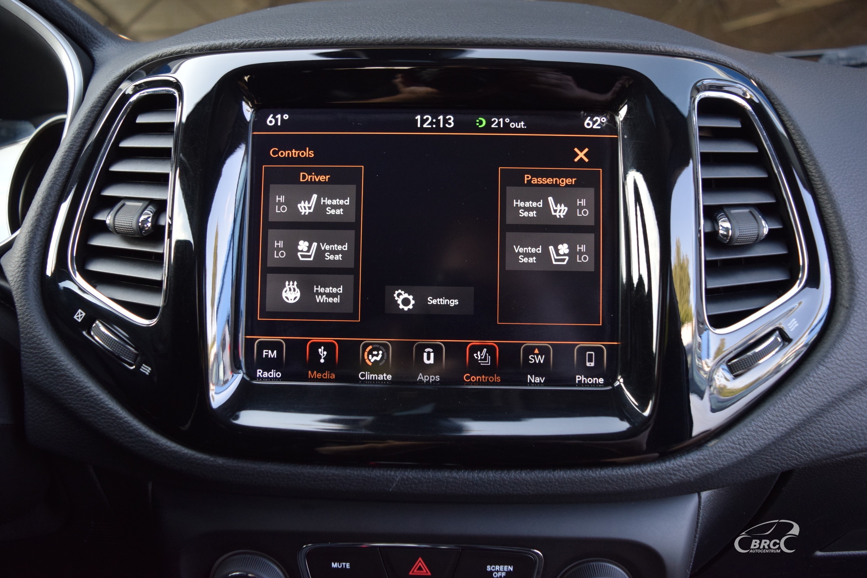 private.leasing.objectsforsale.alt.uniSaleTypeCar Jeep Compass