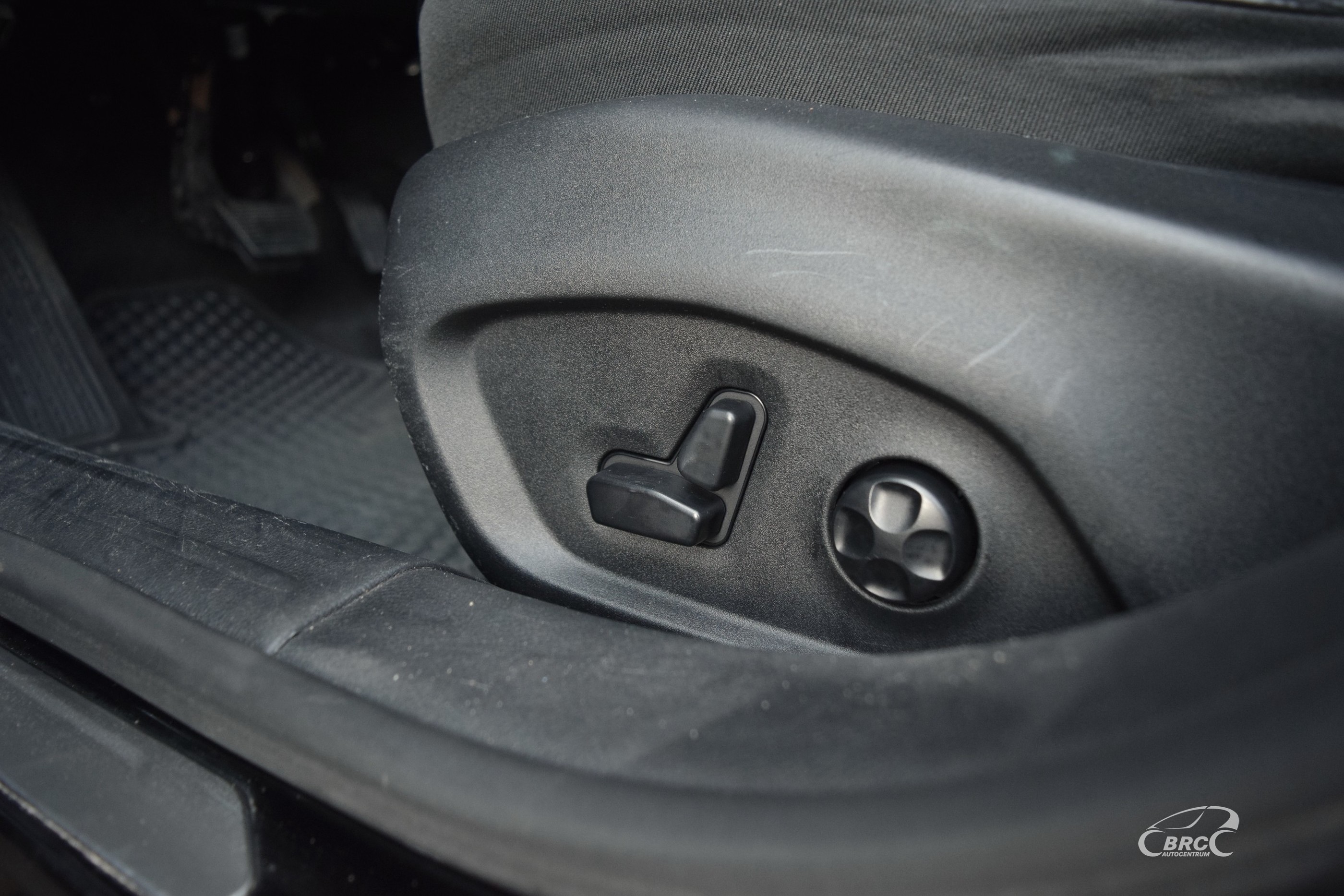 private.leasing.objectsforsale.alt.uniSaleTypeCar Jeep Compass