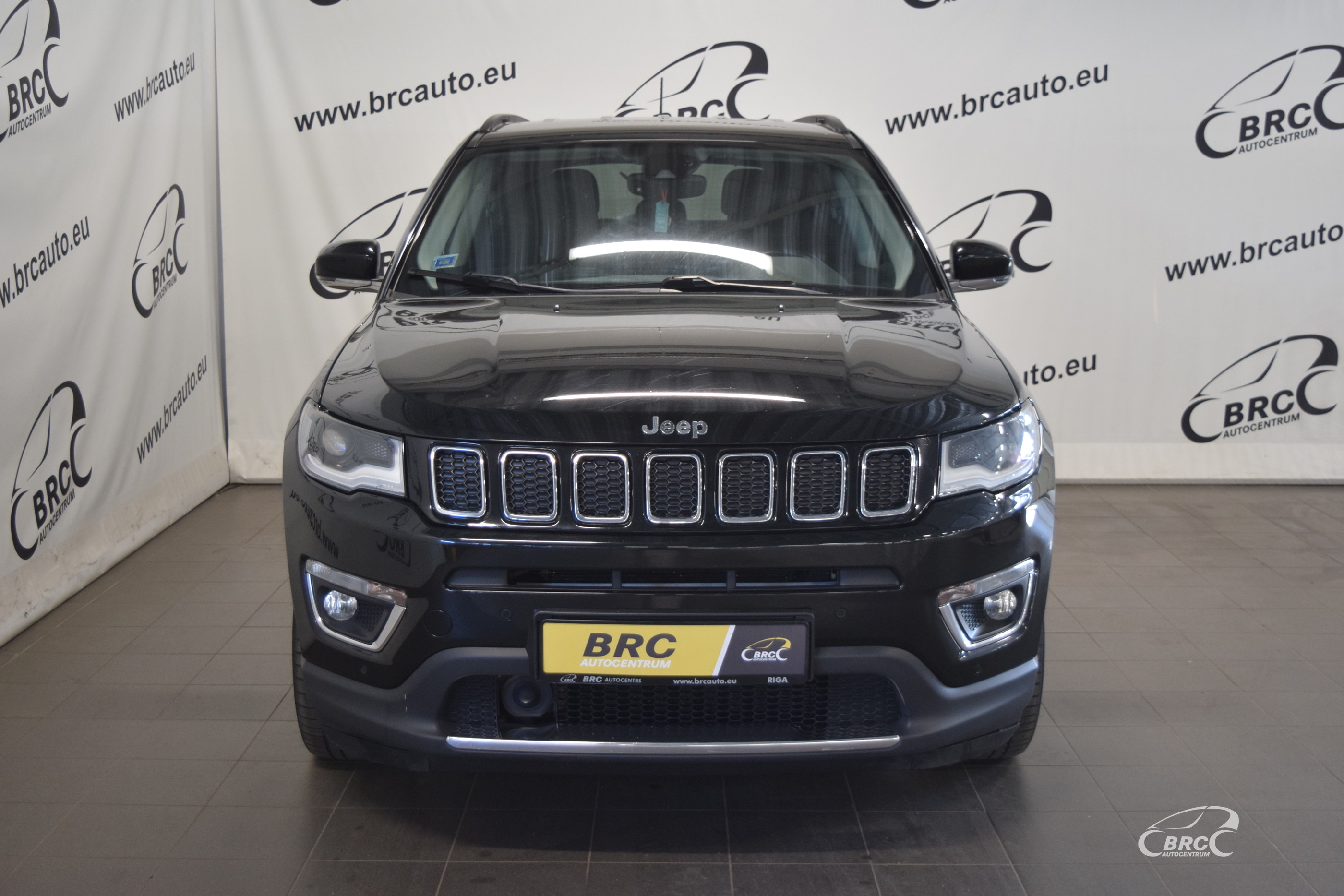 private.leasing.objectsforsale.alt.uniSaleTypeCar Jeep Compass