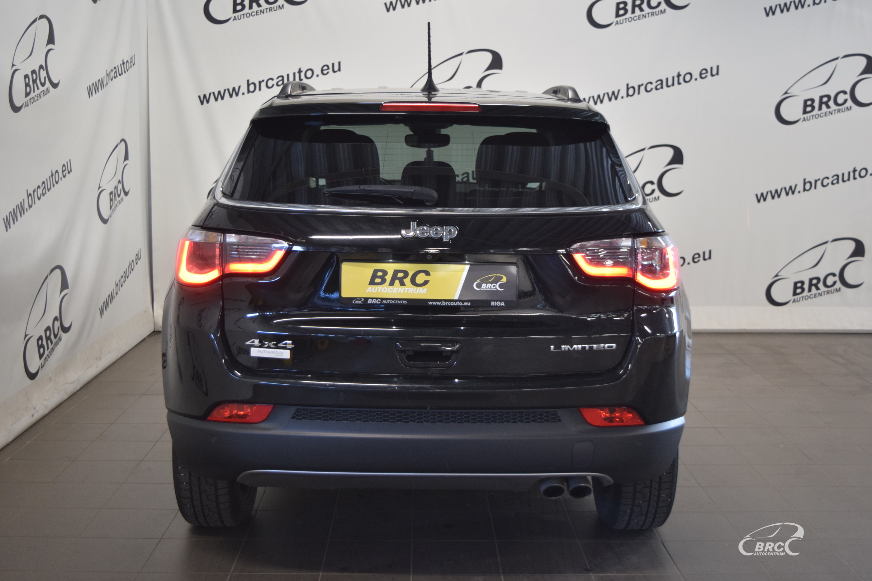 private.leasing.objectsforsale.alt.uniSaleTypeCar Jeep Compass