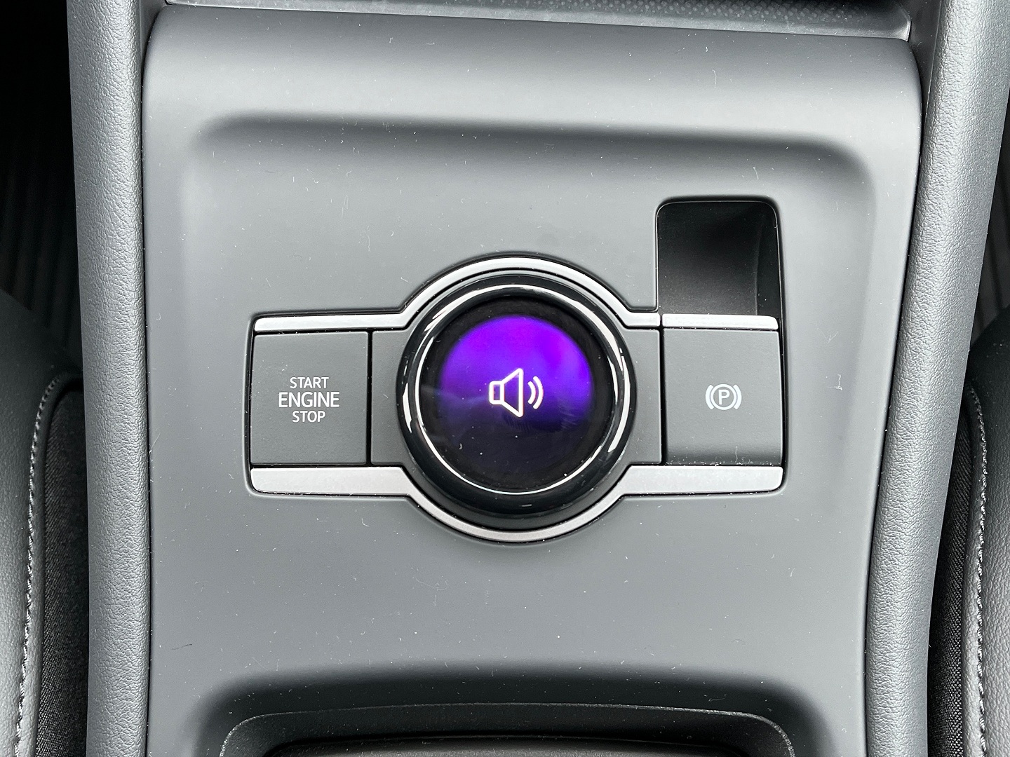 Car: Volkswagen Tiguan