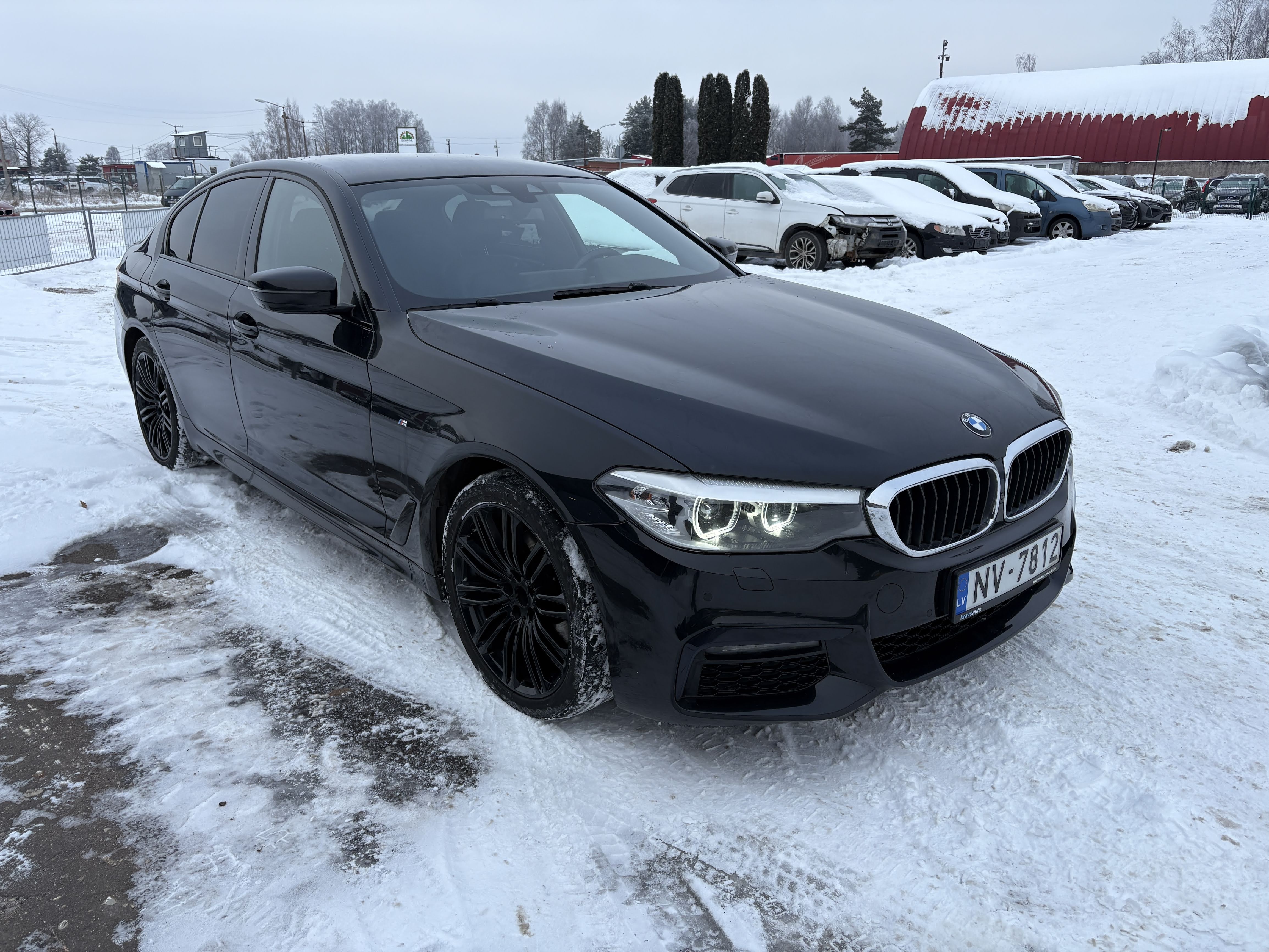Car: BMW 520 d xDrive
