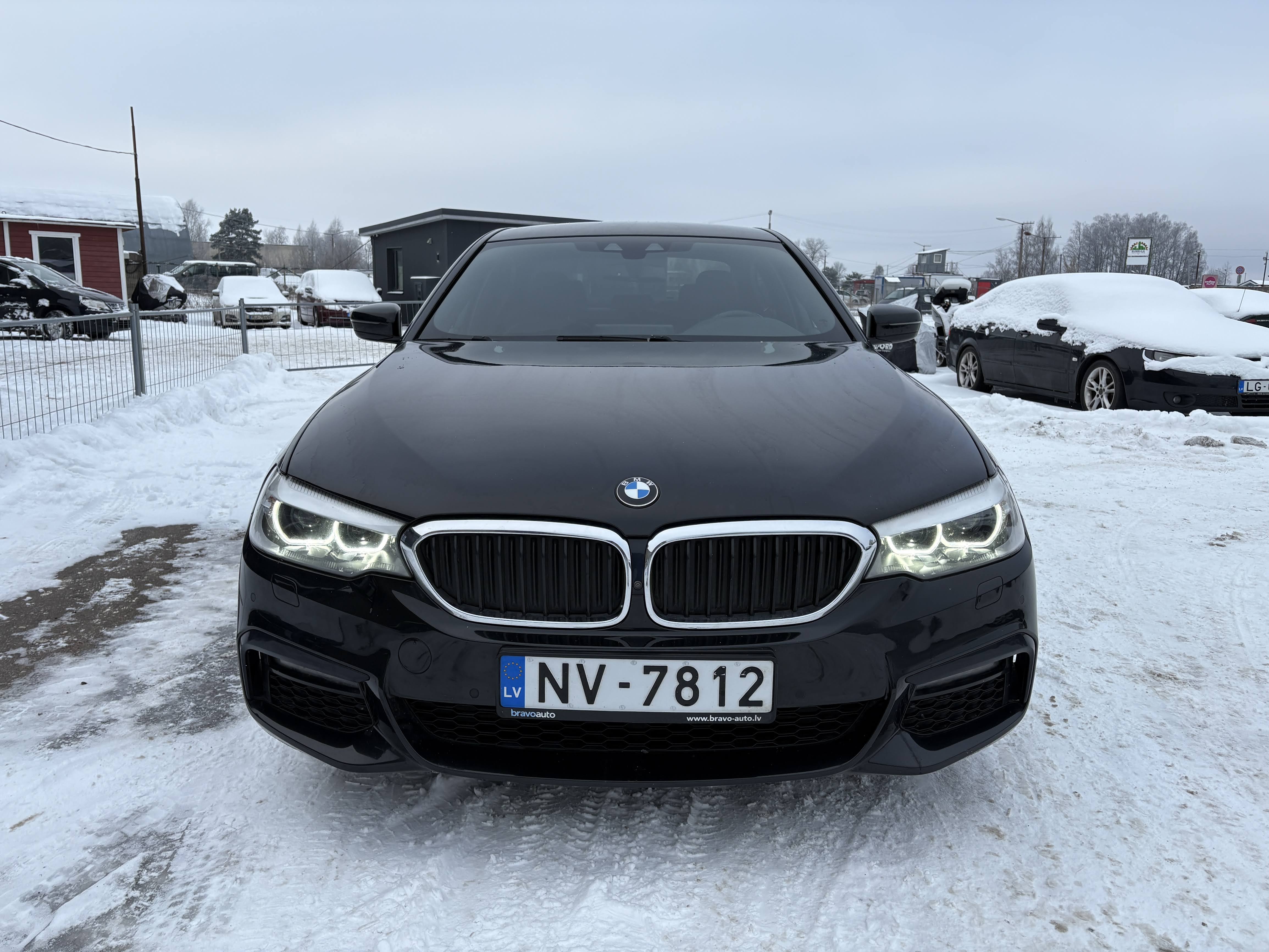 Car: BMW 520 d xDrive