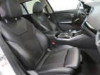 Car: BMW 330 D
