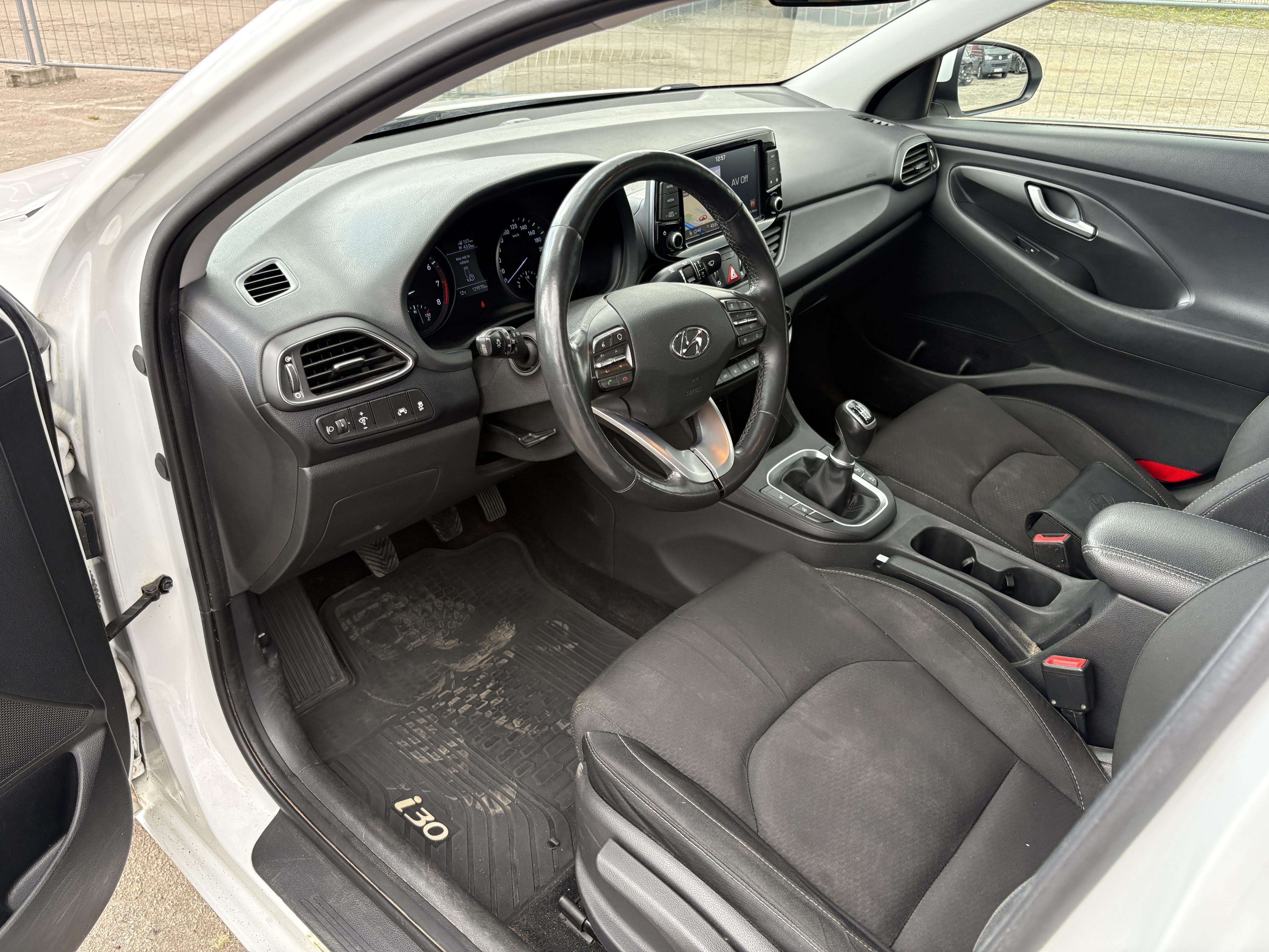 Car: Hyundai I30