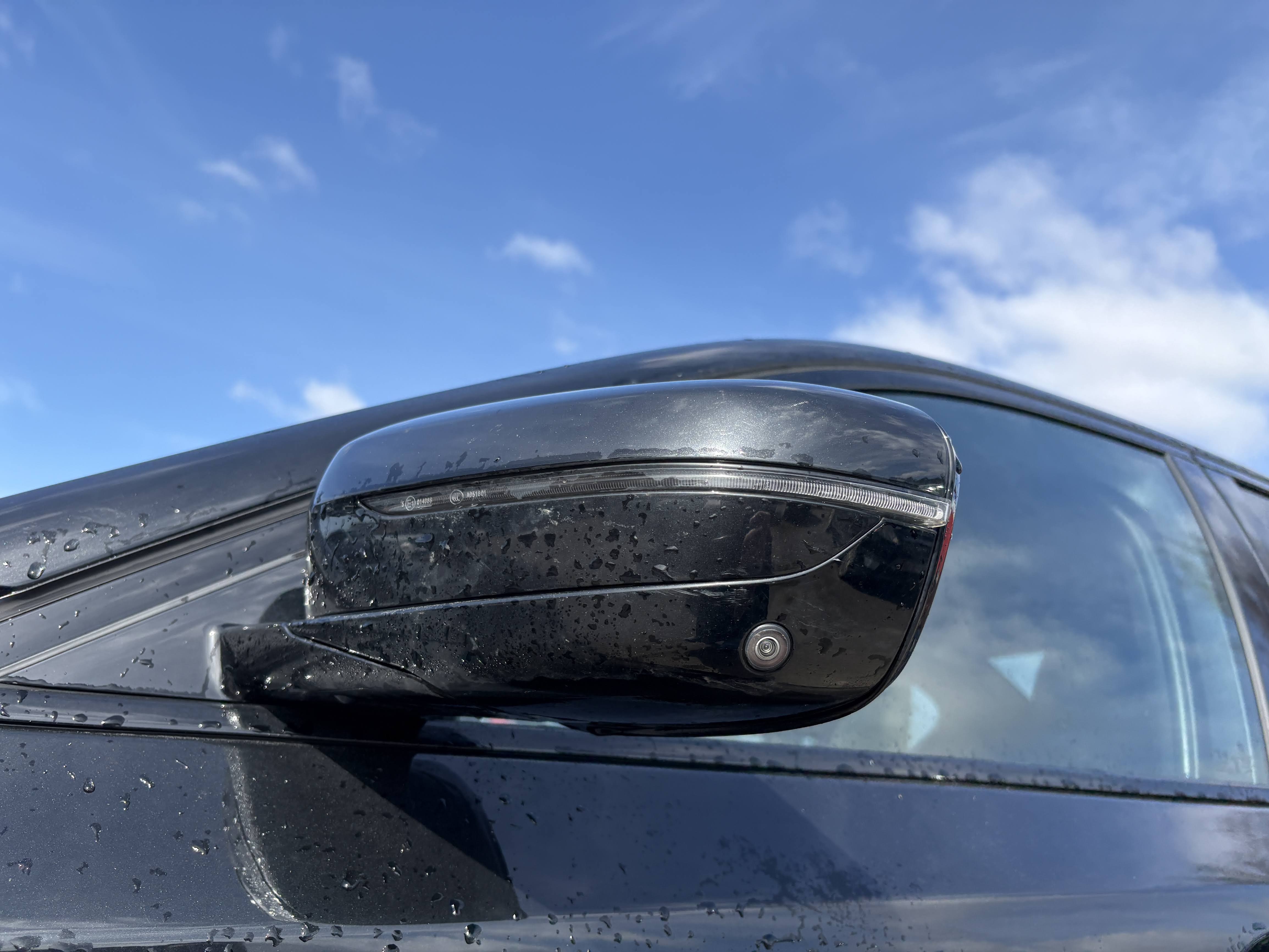 Легковой автомобиль: BMW 520 d xDrive