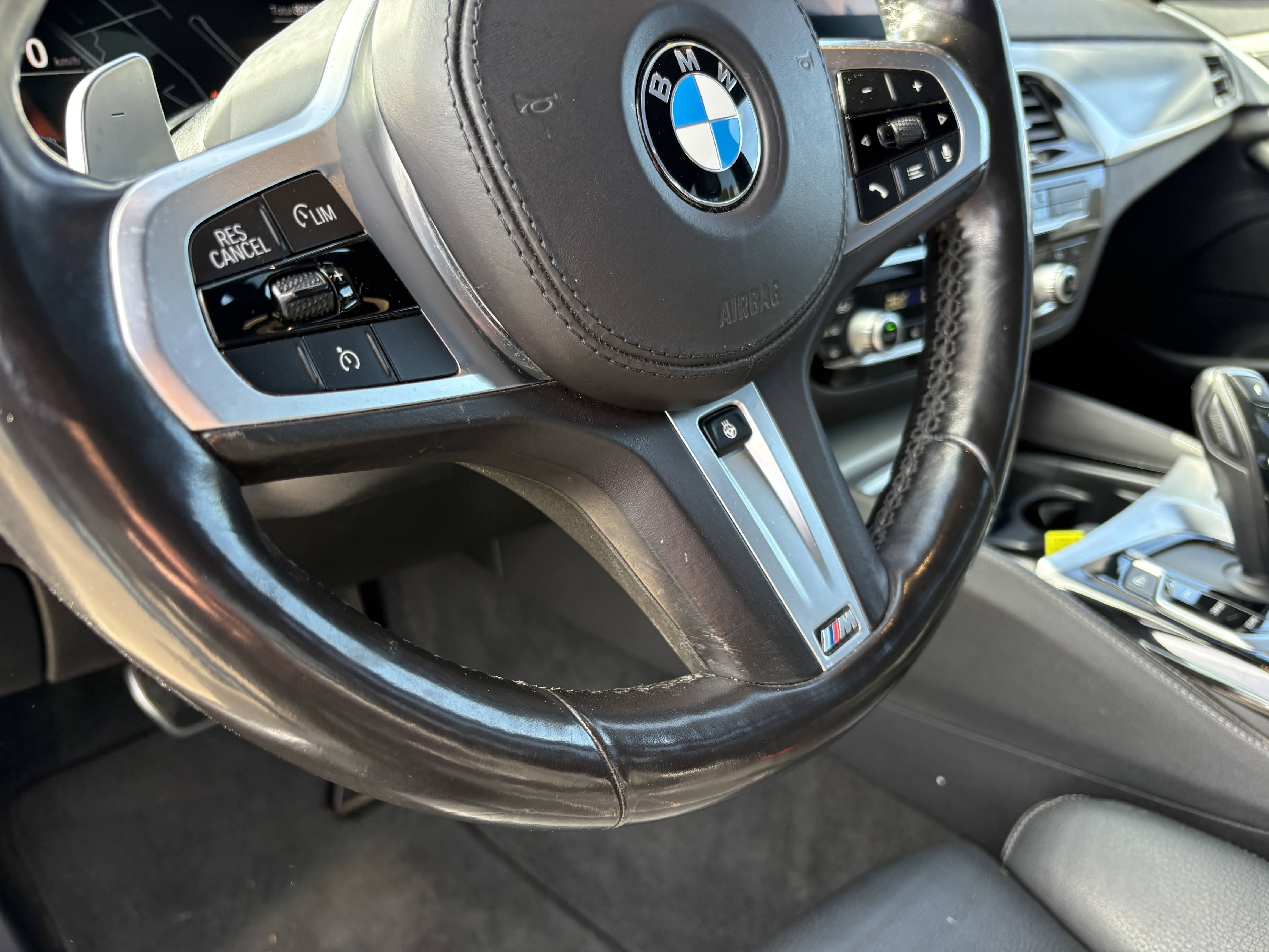 Легковой автомобиль: BMW 520 d xDrive