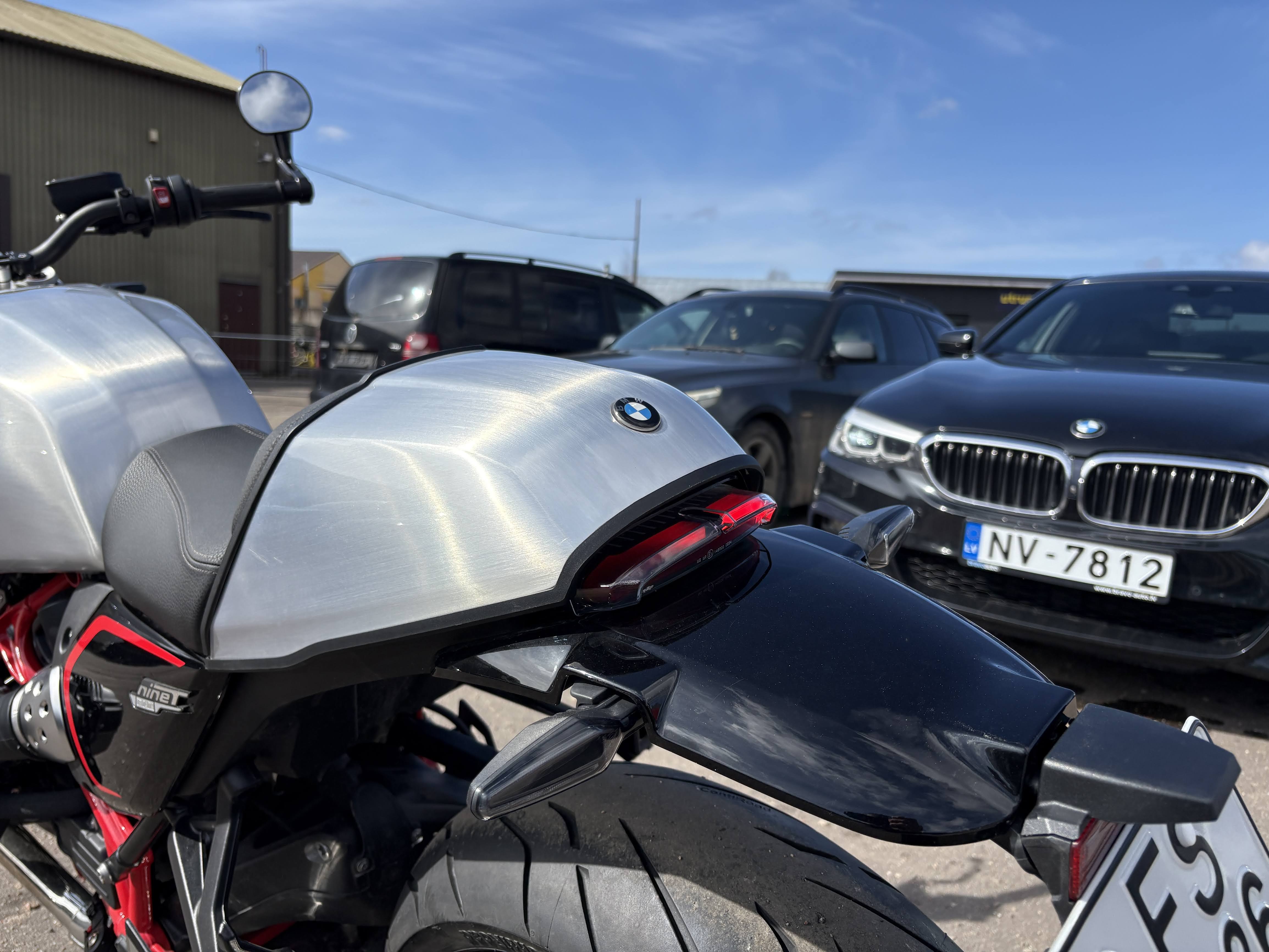 Car: BMW R 12 NINET