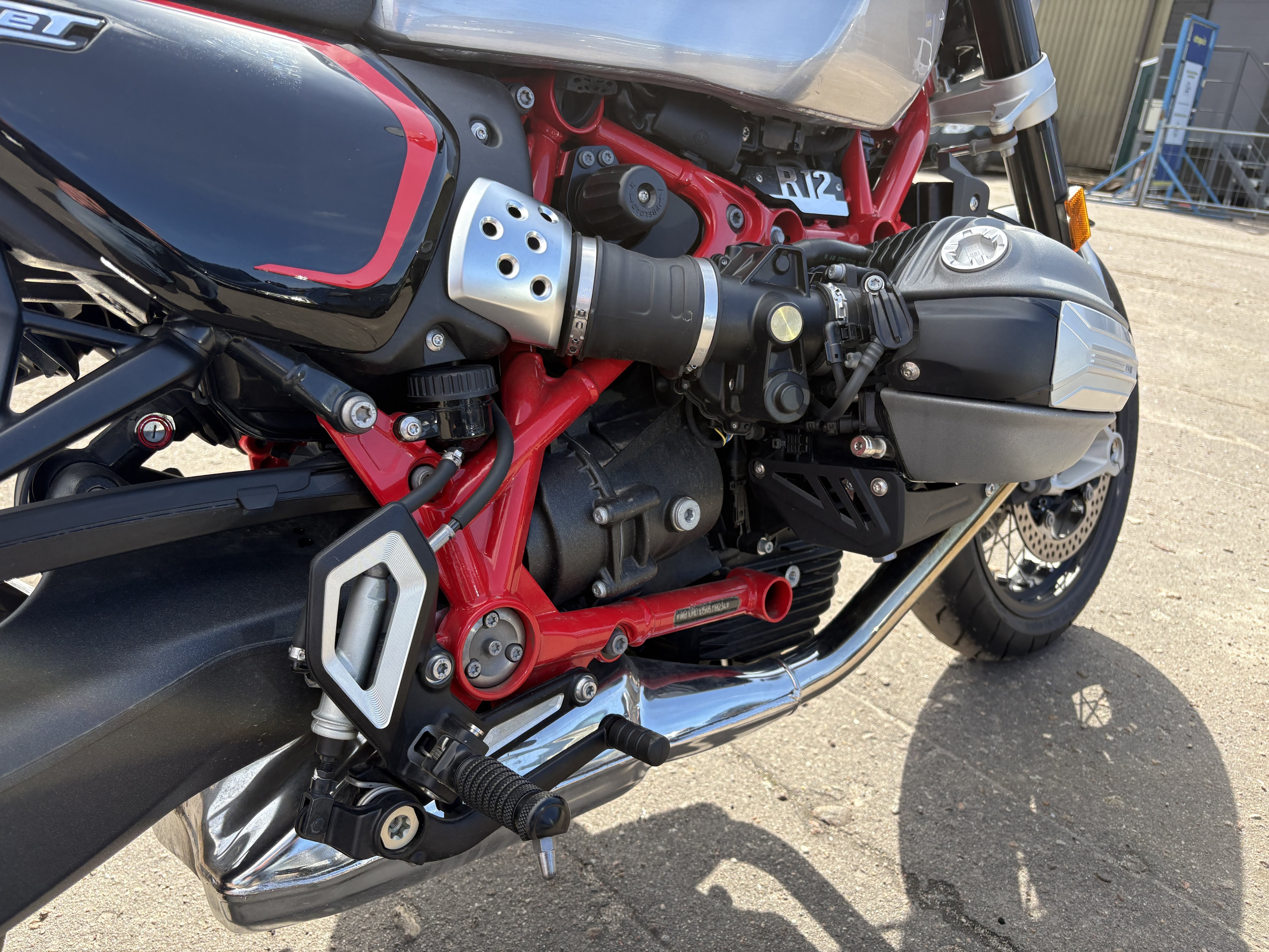 Car: BMW R 12 NINET
