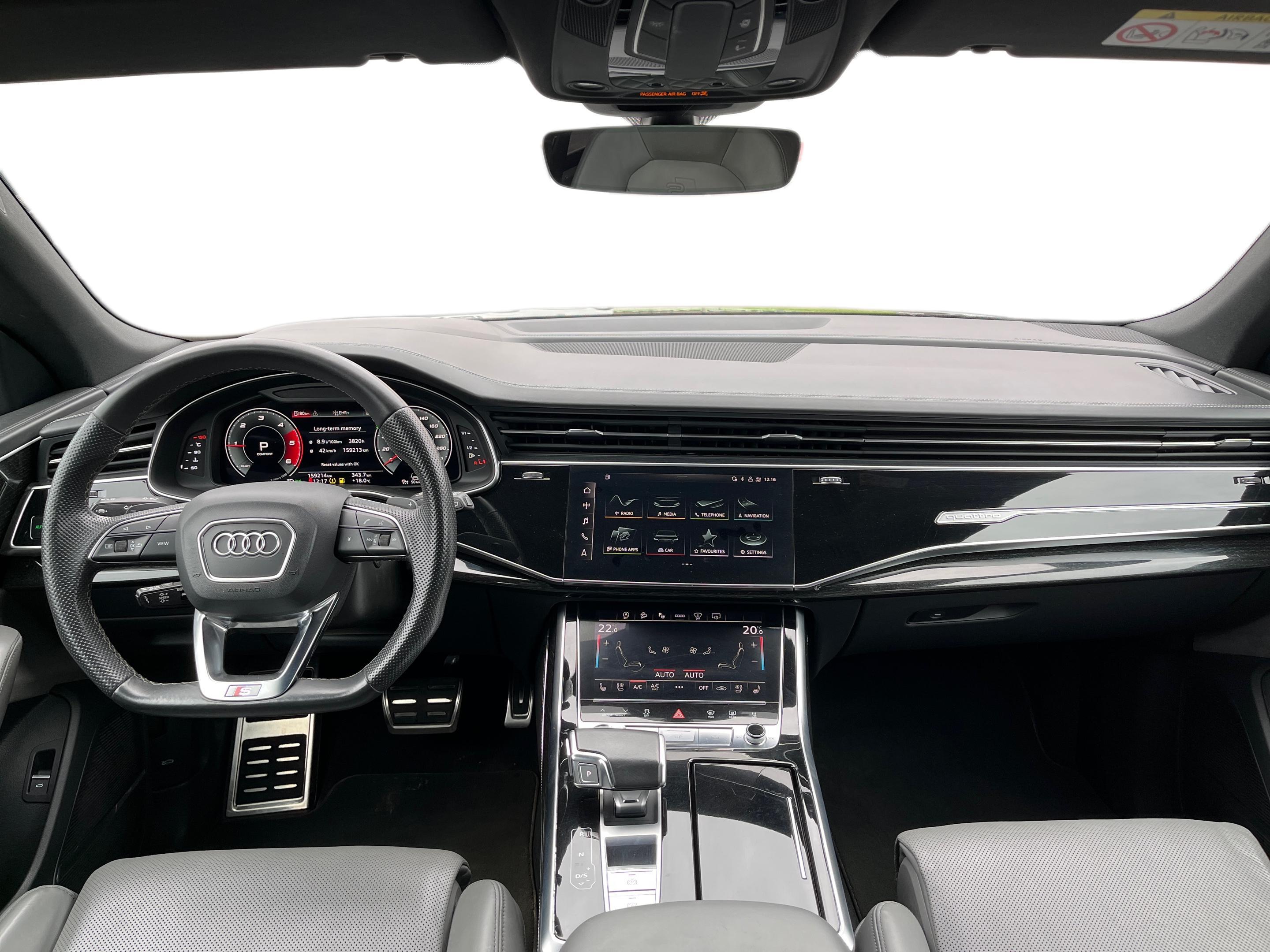 Sõiduauto: Audi Q8