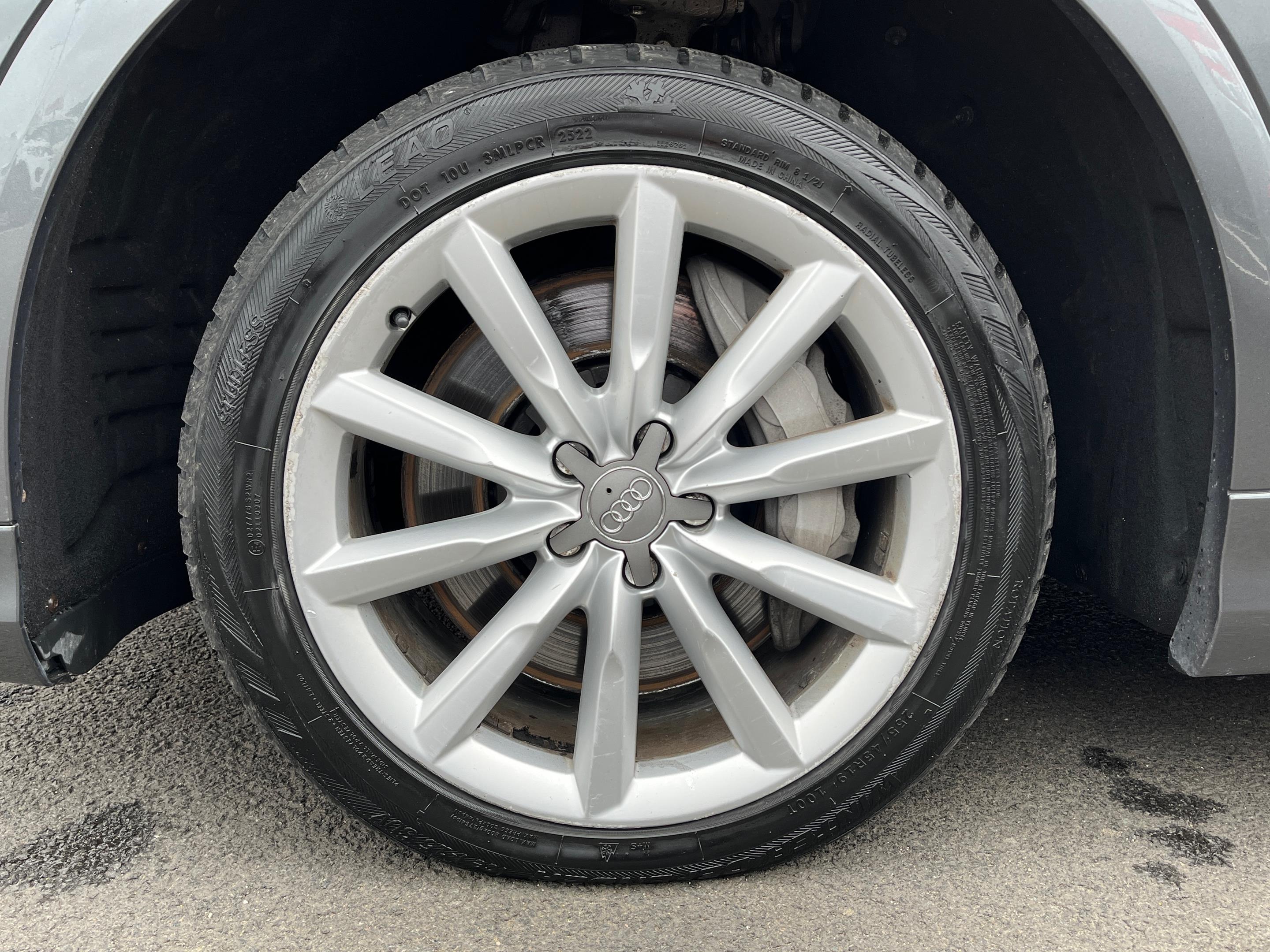Sõiduauto: Audi Q8