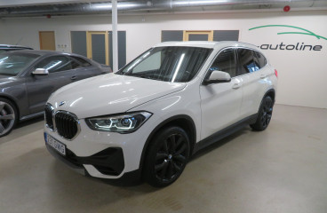 Легковой автомобиль: BMW X1 sDrive18i